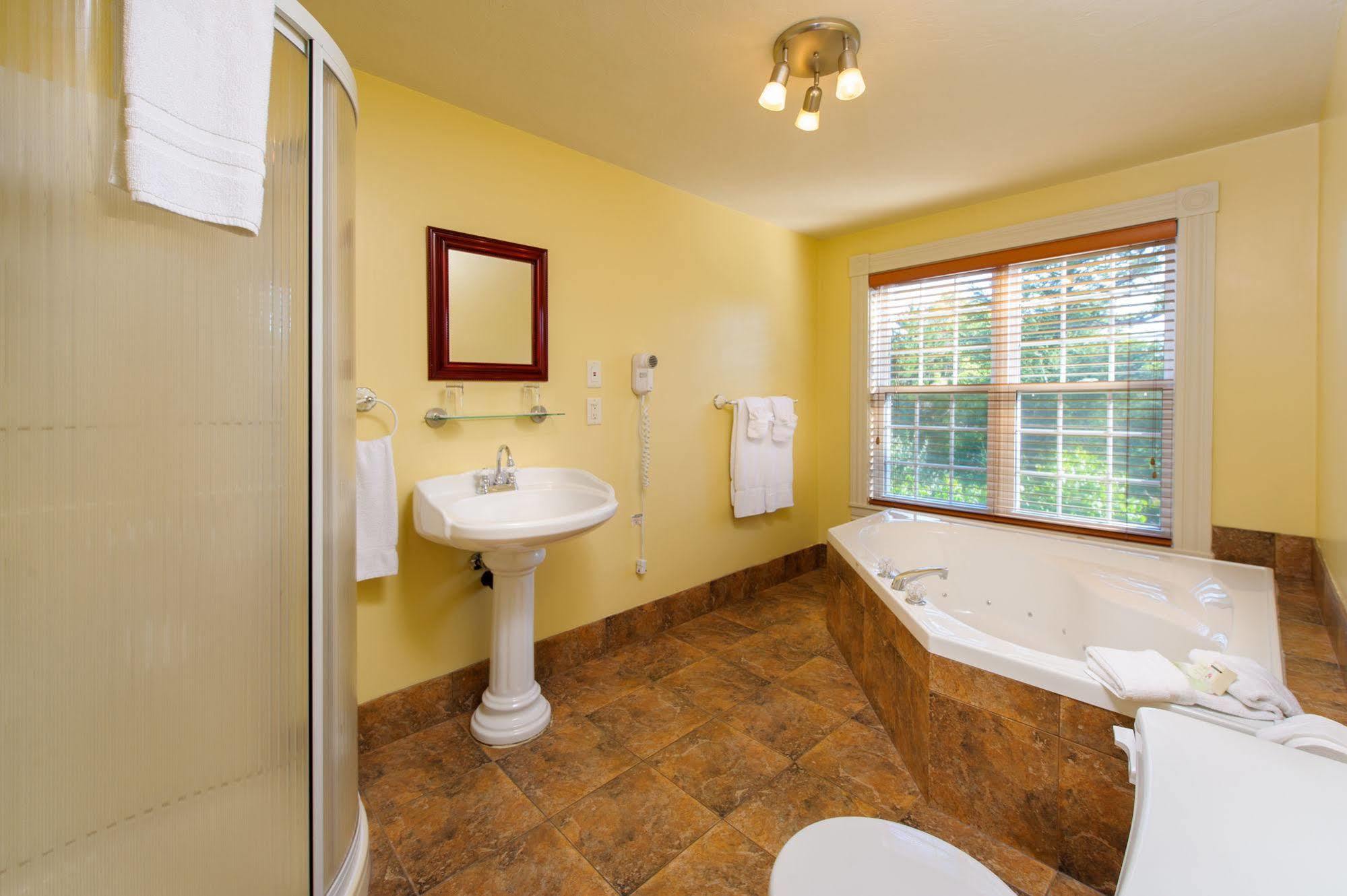 Auberge Gabriele Inn Shediac Kültér fotó